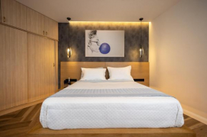 Triple A - Prime Location - Between Monastiraki & Syntagma Square-FREE Parking!
